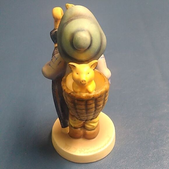 Vintage Goebel Hummel Charming Figurine with Blue and Brown Accents - Picture 3 of 6